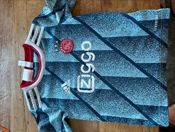 Ajax shirt uit seizoen 2020-21 beschikbaar voor biedingen