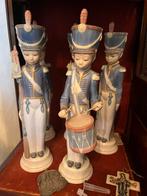 Vijf porseleinen soldaten uit Majorca, Ophalen of Verzenden