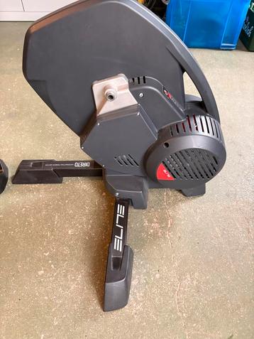 Elite Direto Fietstrainer - Perfect voor Indoor Training! beschikbaar voor biedingen
