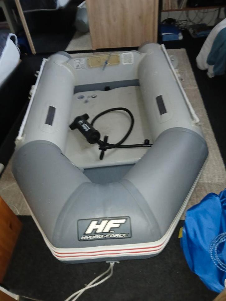 Bij bootje, Watersport en Boten, Bootonderdelen, Motorboot, Ophalen