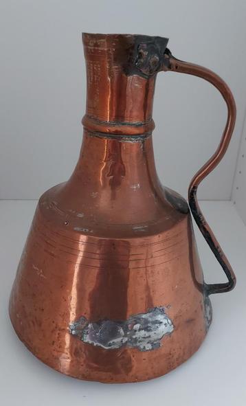 Mooie Rood koperen vaas / kan ca. 34 cm hoog. Droogboeket beschikbaar voor biedingen