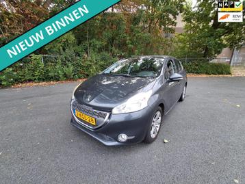 Peugeot 208 1.2 VTi Blue Lease Executive WEER MOOIE AUTO EN  beschikbaar voor biedingen