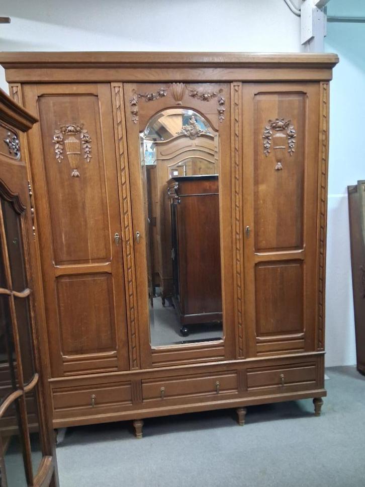 antiek meidenkast kleerkast linnenkast verschillende te koop, Antiek en Kunst, Curiosa en Brocante, Ophalen of Verzenden