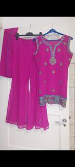 Indiase  kleding, Ophalen of Verzenden, Zo goed als nieuw, Maat 38/40 (M), Overige typen