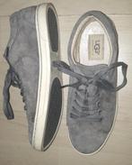 UGG AUSTRALIË leren design sneakers. Zgan. Maat 38., Ophalen of Verzenden, Grijs, Sneakers of Gympen, Zo goed als nieuw
