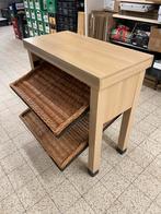 Broodtafel | Houten toonbank met manden, Ophalen