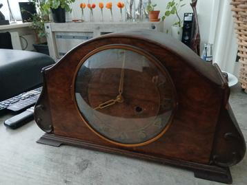 Antieke Pendule - Defect beschikbaar voor biedingen