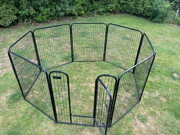 Hondenren 8 delig metkoppelpennen zwart hoogte 100 cm beschikbaar voor biedingen