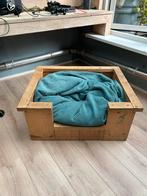 Steigerhouten hondenmand met kussen – middelgrote hond, Dieren en Toebehoren, Ophalen of Verzenden, Gebruikt, Overige