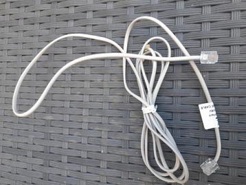 Netwerkkabel  beschikbaar voor biedingen