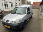 Peugeot Partner 1.6 2007 Nieuwe koppeling, Turbo en dis-riem, Origineel Nederlands, Te koop, Zilver of Grijs, Dakrails