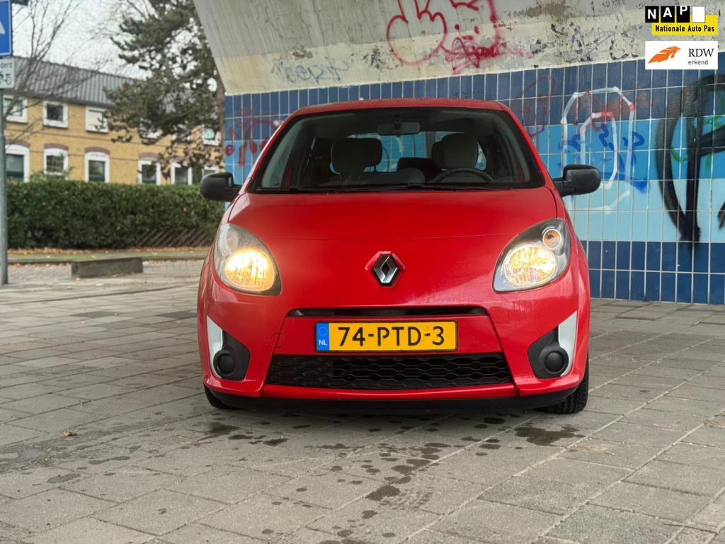 Renault Twingo Renault Twingo 1.2-16V Nette Auto Voor Een Za, Auto's, Gebruikt, Zwart, 4 cilinders, 4 stoelen