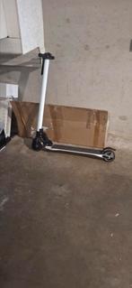 Electrische step nieuw/25kmh afhankelijk van gewicht, Ophalen of Verzenden, Nieuw, Elektrische step (E-scooter)