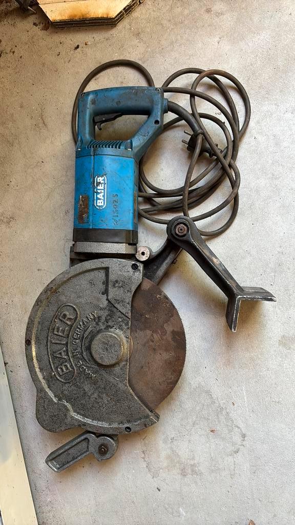 Baier (Bosch prof)elek handzaagmachine EHS 2L, Doe-het-zelf en Verbouw, Gereedschap | Zaagmachines, Gebruikt, Afkortzaag, 600 tot 1200 watt