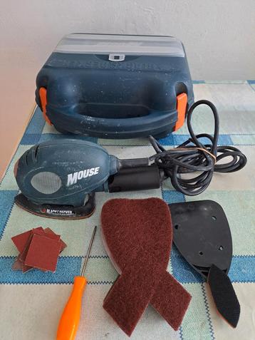 BLACK&DECKER KA 150 K Driehoekschuurmachine  beschikbaar voor biedingen