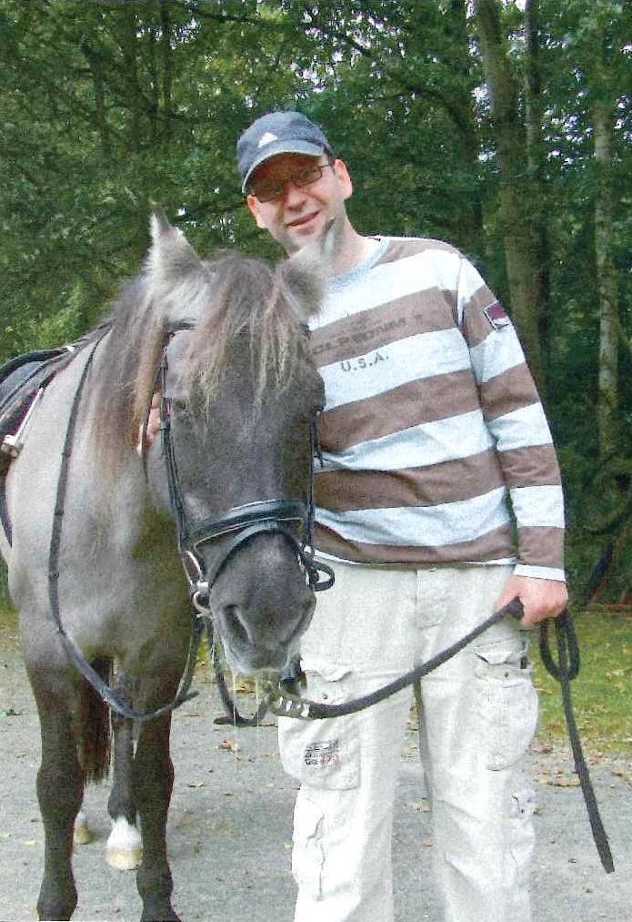 Gepassioneerde verzorger aangeboden, Dieren en Toebehoren, Paarden en Pony's | Verzorgingsproducten, Gebruikt, Ophalen of Verzenden