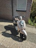 Sym mio 2014, Fietsen en Brommers, Scooters | SYM, Ophalen of Verzenden, Zo goed als nieuw, Benzine, Mio