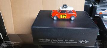 Minichamps  Mini Cooper S Rally Monte Carlo 1967  beschikbaar voor biedingen