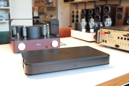 Silent Angel Genesis GX Audio Grade Word Clock, Audio, Tv en Foto, Overige Audio, Tv en Foto, Zo goed als nieuw, Ophalen of Verzenden