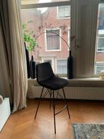 4 Zwarte fluwelen barkruk, Huis en Inrichting, Met voetsteun, 60 tot 90 cm, Ophalen of Verzenden, Zo goed als nieuw