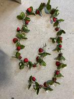 Fake strawberries, Huis en Inrichting, Ophalen of Verzenden, Zo goed als nieuw