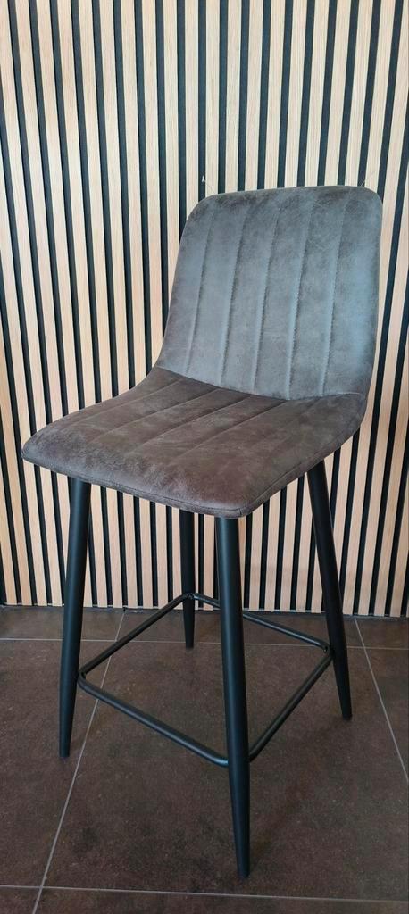 NIEUW barkruk Reed set van 5 UITVERKOOP van €496,-, Huis en Inrichting, Barkrukken, Nieuw, 5 krukken of meer, Ophalen of Verzenden