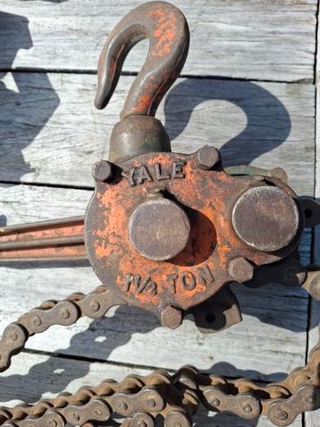 Yale takel met loopkat beschikbaar voor biedingen