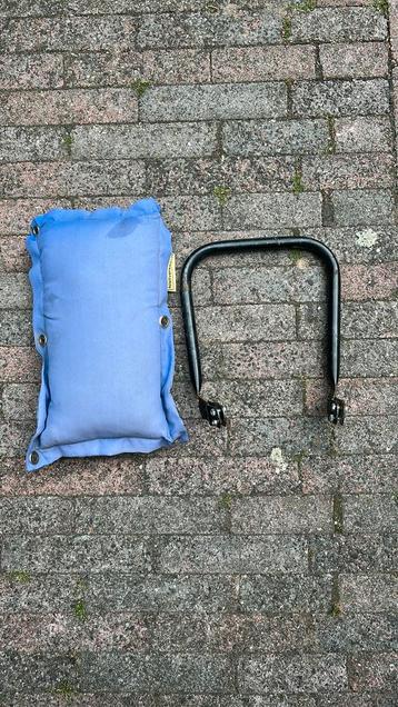 Kinderzitje, als nieuw beschikbaar voor biedingen