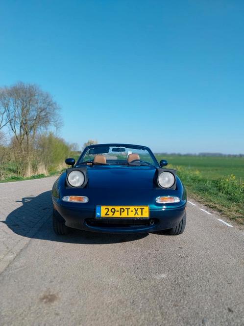 Mazda MX-5 1.6 I 1997 Blauw, Auto's, Mazda, Particulier, MX-5, Benzine, Cabriolet, Handgeschakeld, Geïmporteerd, Blauw, Achterwielaandrijving