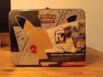 Pokemon 25th Anniversary Collectors Chest, Hobby en Vrije tijd, Verzamelkaartspellen | Pokémon, Ophalen of Verzenden, Nieuw, Overige typen