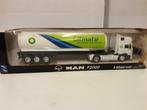 Grote vrachtwagen (MAN) met oplegger BP in originele doos., ., Nieuw, Ophalen of Verzenden, New Ray Longhauler