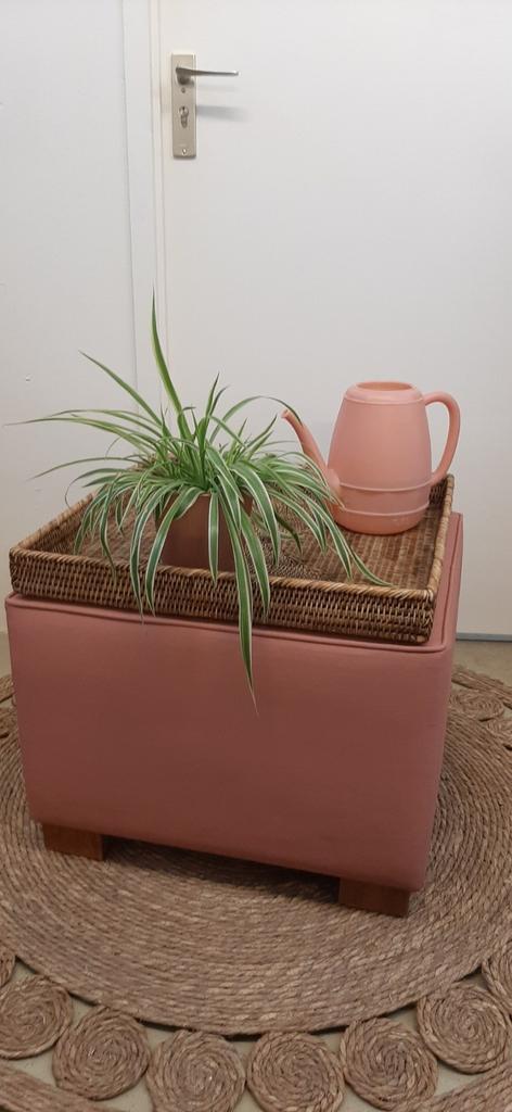 Poef Footstool Ottoman, Huis en Inrichting, Banken | Voetenbanken en Poefen, Zo goed als nieuw, Minder dan 50 cm, Minder dan 50 cm