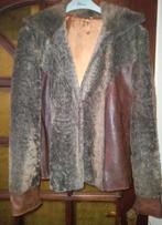 Korte dames jas 100% Alpaca wol met lederen stukken mt M/L, Kleding | Dames, Jassen | Winter, Ophalen, Maat 38/40 (M)