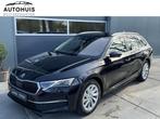 Skoda Octavia Combi FL 1.5 TSI 150pk DSG MHEV Selection LED, Stof, 4 cilinders, Zwart, Geïmporteerd