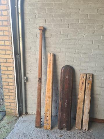 OM 636 0nderdelen + onderdelen klassieke zeilboot beschikbaar voor biedingen