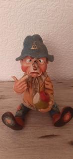 laven efteling Leep met bij op neus, Ophalen of Verzenden, Zo goed als nieuw, Beeldje of Poppetje