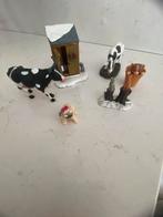 Dieren en hutje voor in kerstdorp, Ophalen of Verzenden, Zo goed als nieuw