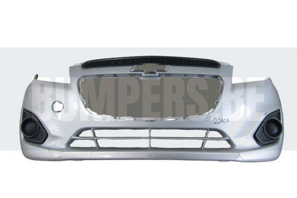 Bumper	Chevrolet Spark Facelift 13- 95141821 Voorbumper Q210, Auto-onderdelen, Carrosserie en Plaatwerk, Bumper, Voor, Gebruikt