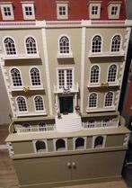 Prachtig  groot victoriaans poppenhuis 1:12 ,12 kamers, Ophalen