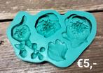 Diverse bloemen blaadjes mal deel 1, Ophalen of Verzenden, Zo goed als nieuw, Taarten of Cupcakes, Versiering