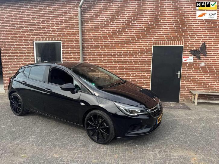 Opel Astra 1.0 Online Edition LM velgen, PDC, Airco, Auto's, Opel, Bedrijf, Te koop, Astra, ABS, Airbags, Airconditioning, Boordcomputer
