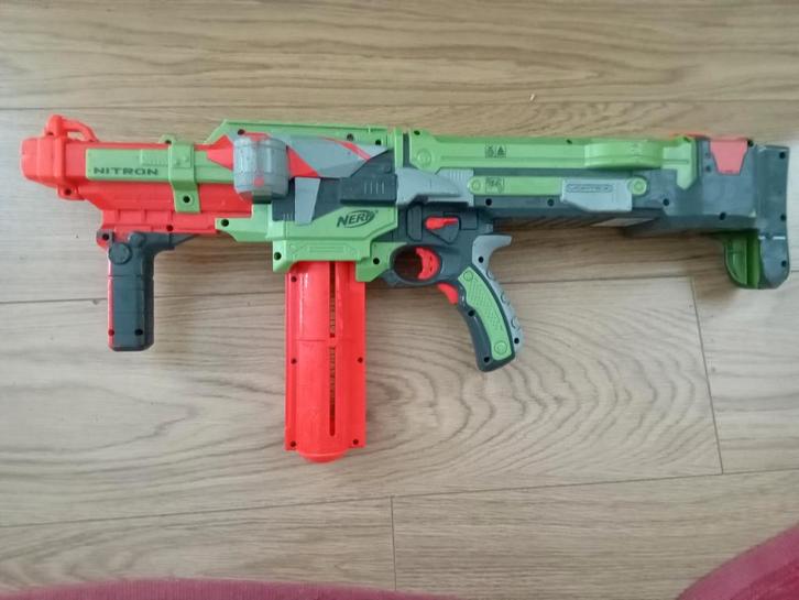 Nerf gun - type Nitron Vortex - leuk voor 5 december, Kinderen en Baby's, Speelgoed | Buiten | Actiespeelgoed, Ophalen of Verzenden
