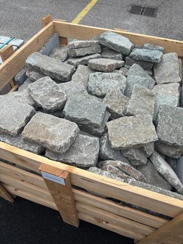 Oude Belgische Porfier Kasseien 20x14x3-5cm gezaagd beschikbaar voor biedingen