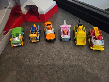 Pawpatrol uitkijktoren en metalen auto's beschikbaar voor biedingen