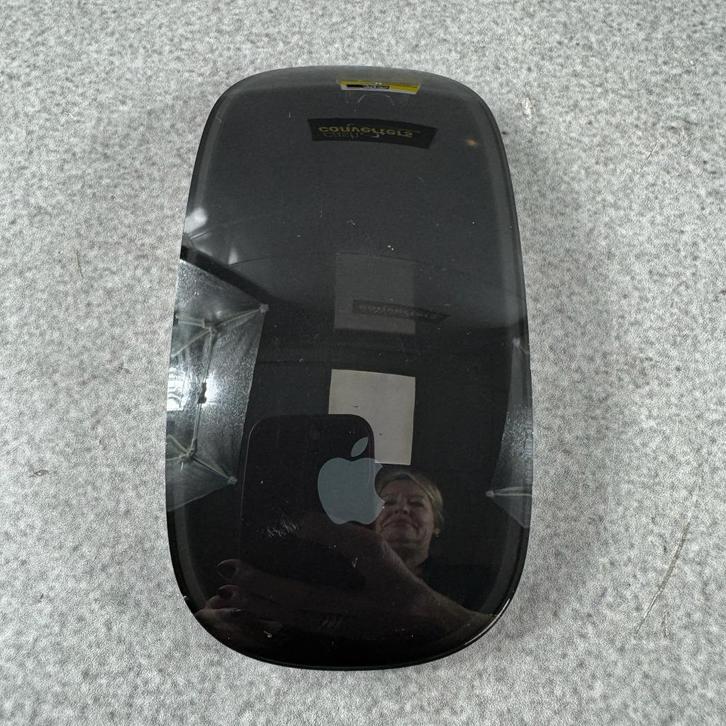 Apple Magic Mouse 2 | A1657 | accu | usb C | 394553, Computers en Software, Muizen, Gebruikt, Muis, Draadloos, Ophalen of Verzenden