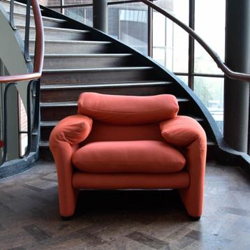 Cassina Maralunga fauteuil beschikbaar voor biedingen