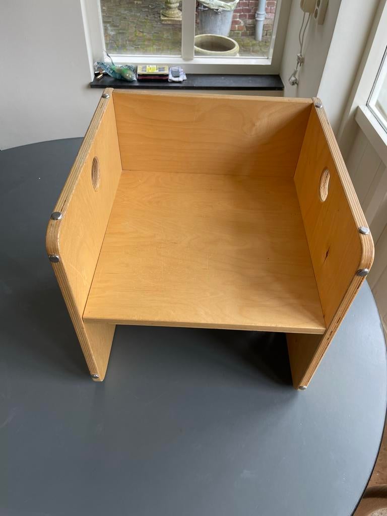 Rolf Kubusstoel - Kinderstoel - Zithoogte 21cm, Ophalen, Gebruikt, Overige kleuren, Eén