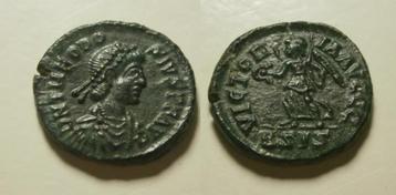 Romeinse munt Theodosius I Æ4 or ½ centenionalis - R - BSIS beschikbaar voor biedingen