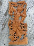 Balinese Danseres houtsnijwerk, Ophalen