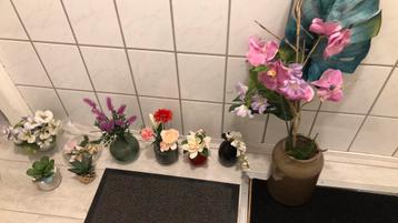 Kunstbloemen beschikbaar voor biedingen
